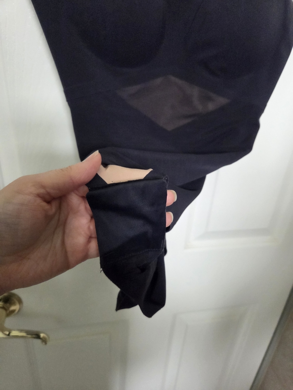 Honeylove Cami Seamless Black Shapewear Bodysuit - Women Intimates Size Medium - Picture 11 of 13